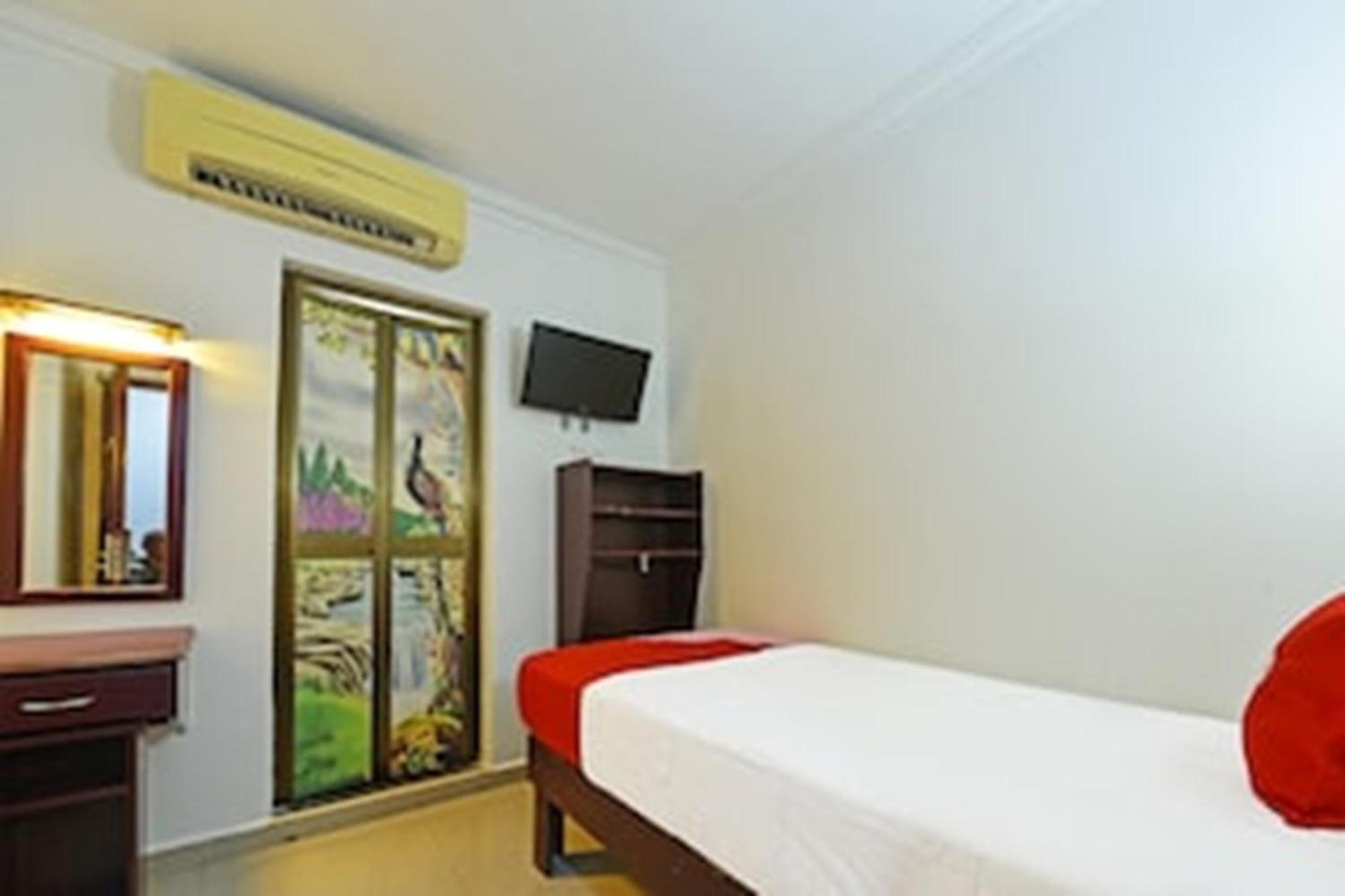 Super Oyo 90572 J Hotel Masjid India Kuala Lumpur Exteriér fotografie